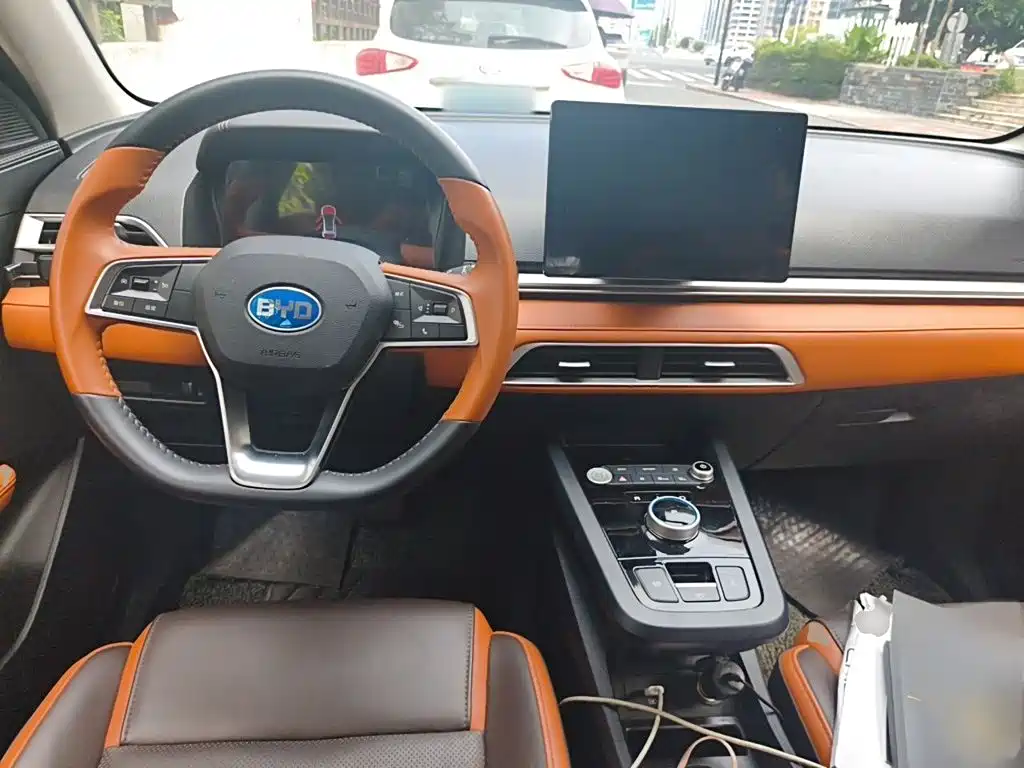 BYD e2 — миниатюра 13