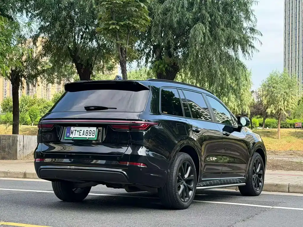 Li Auto Li ONE — миниатюра 9