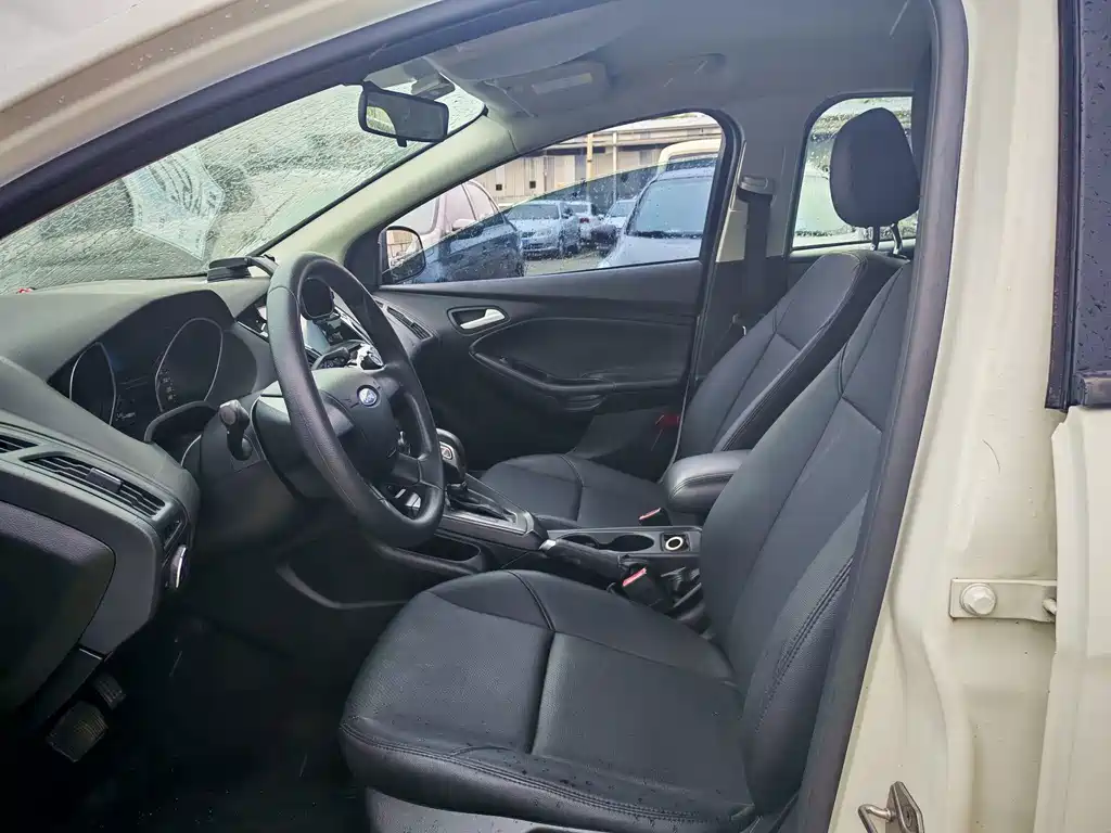 Ford Focus — миниатюра 9
