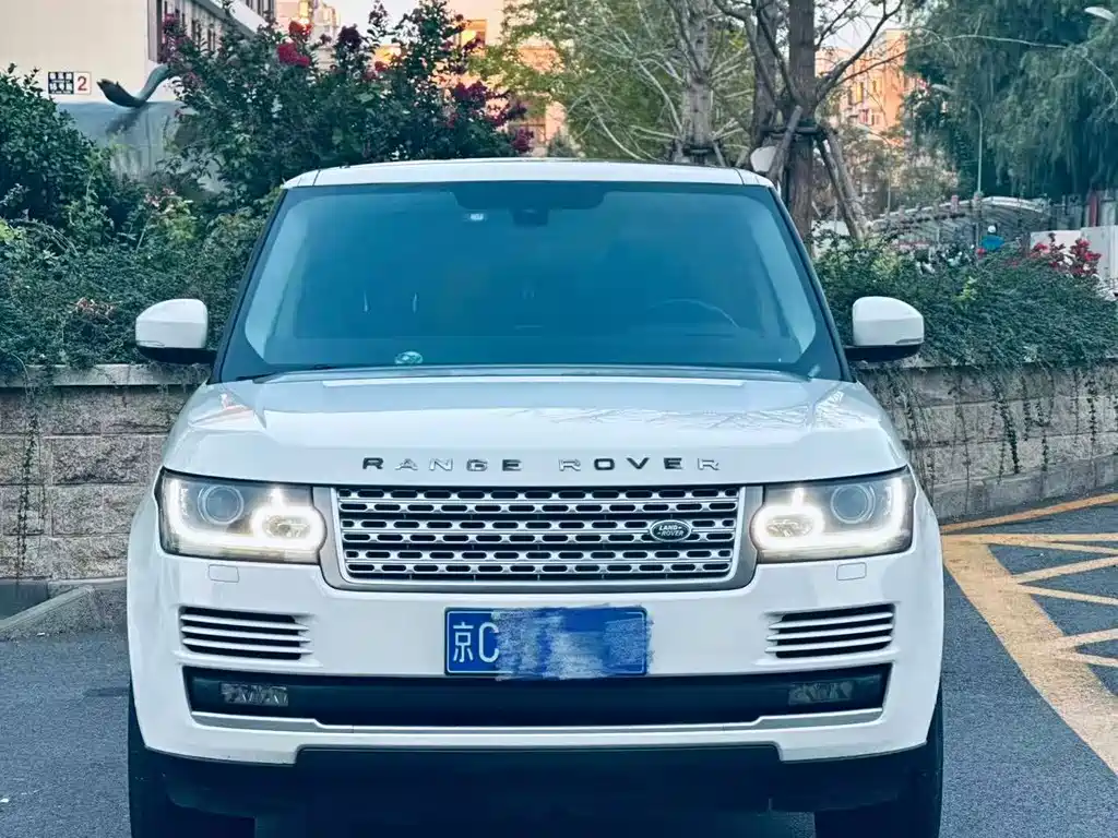 Land Rover Range Rover — миниатюра 3