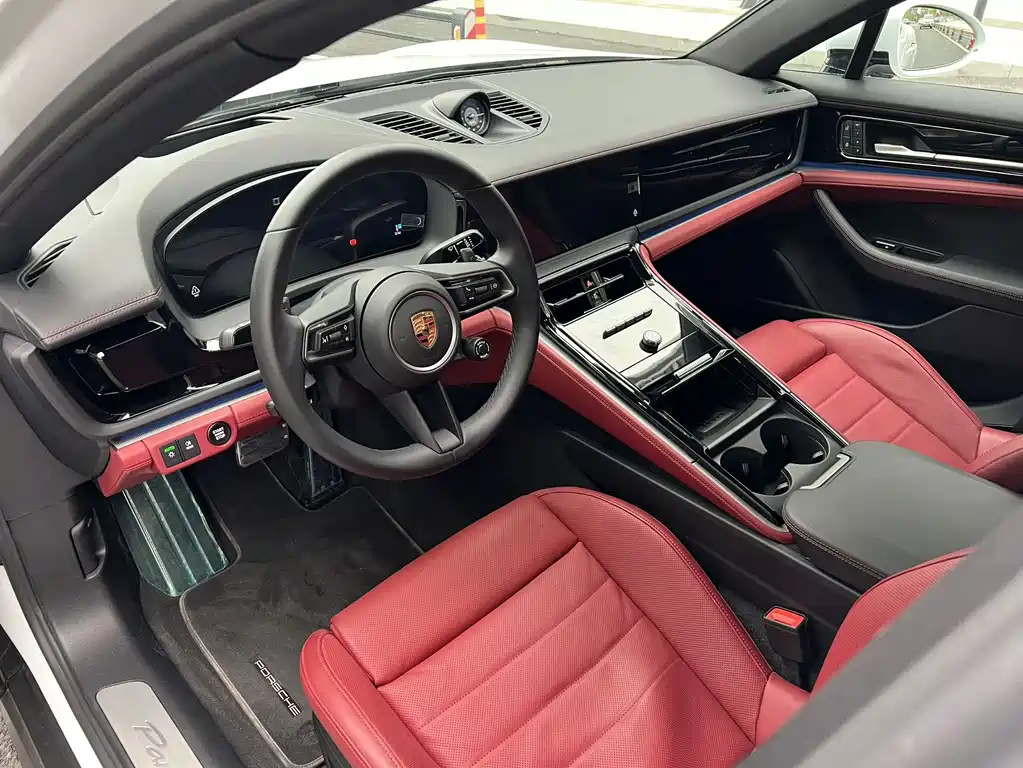 Porsche Panamera — миниатюра 4