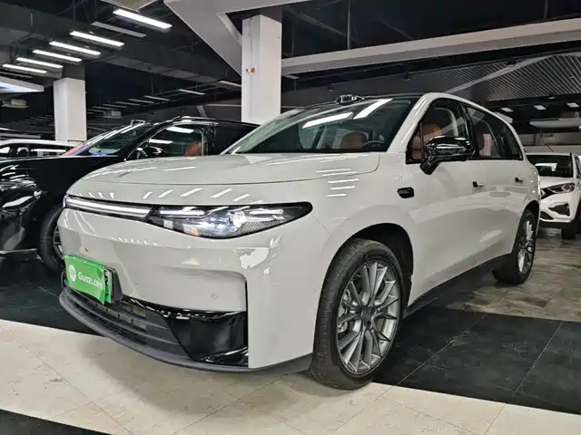 2025 Leapmotor C10