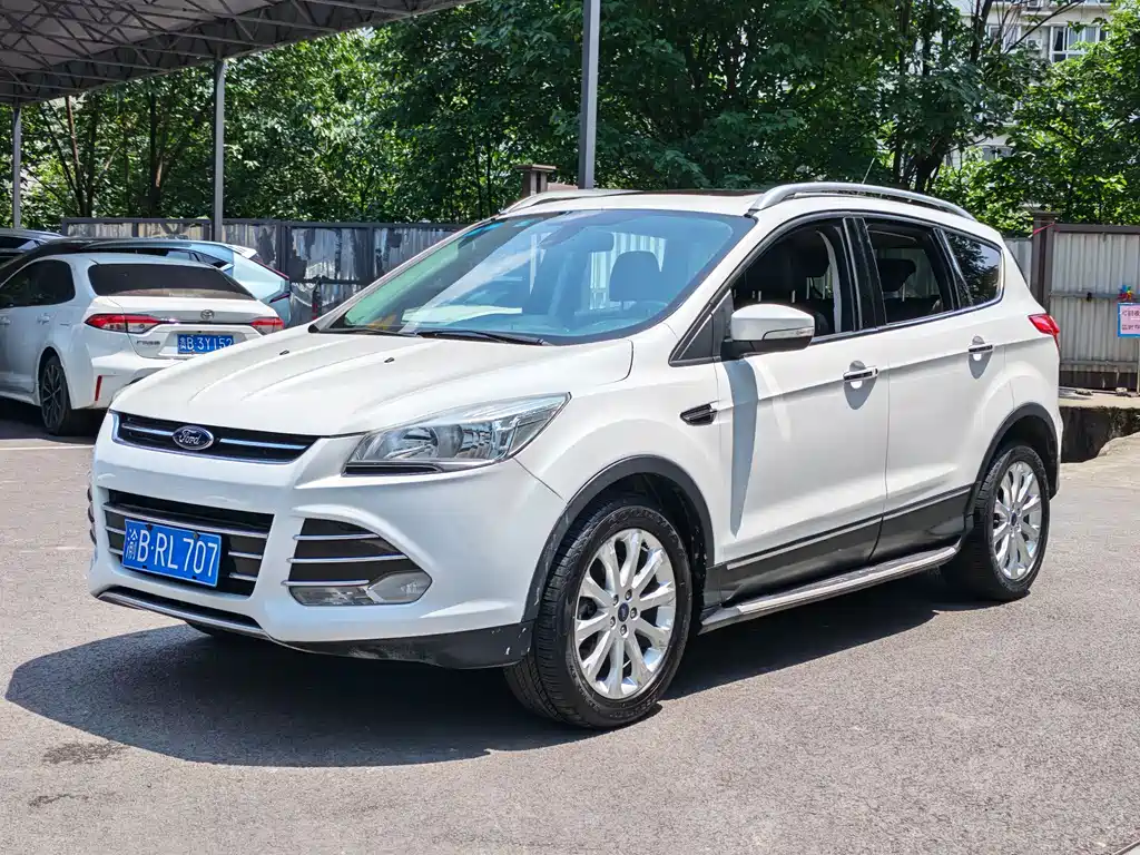 Ford Kuga 2015