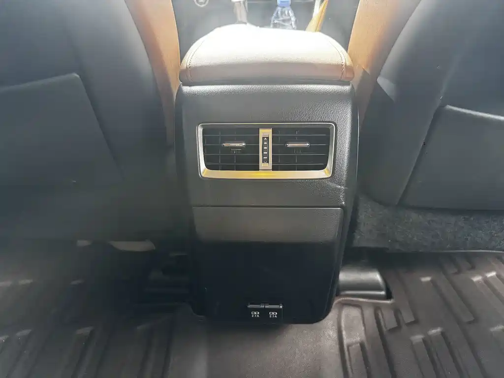 Lexus RX — миниатюра 13