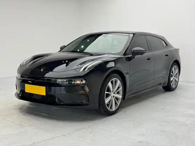 2022 Zeekr 001