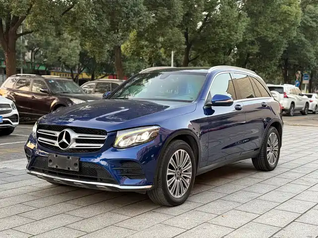 MERCEDES-BENZ GLC 2017