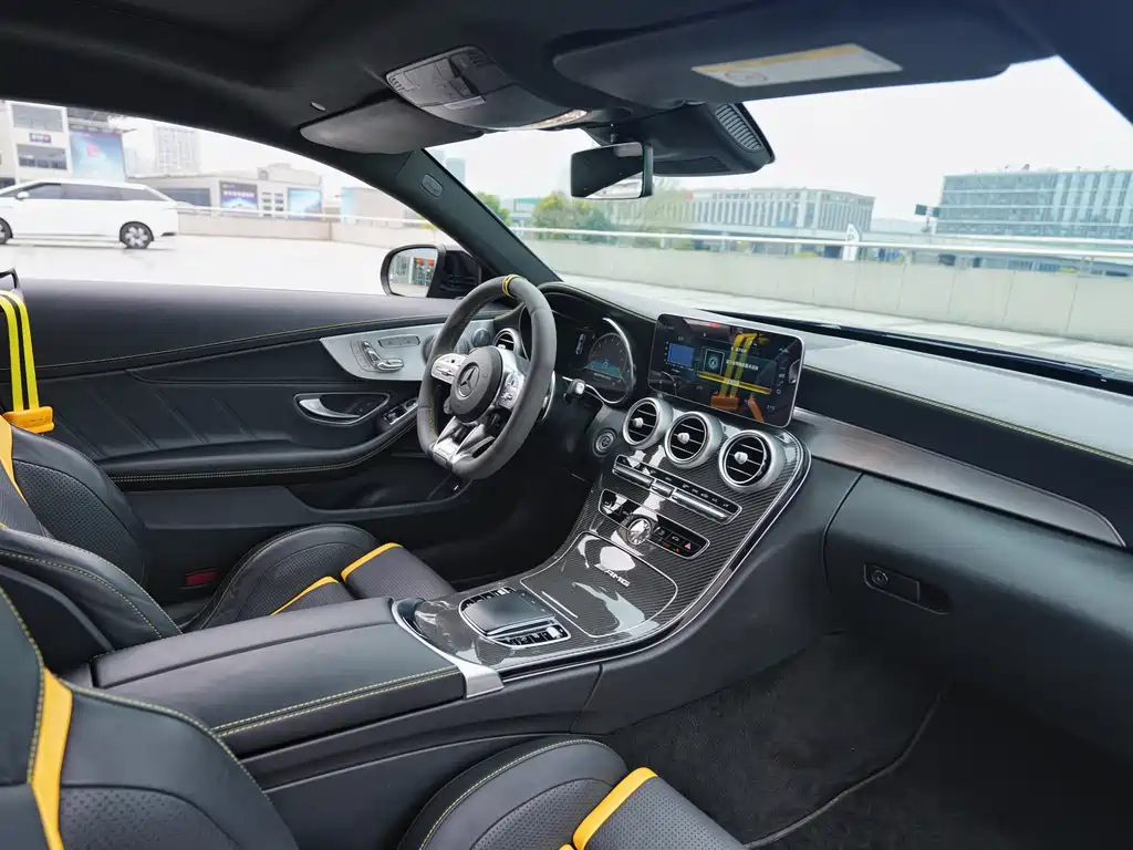 MERCEDES-BENZ C CLASS AMG