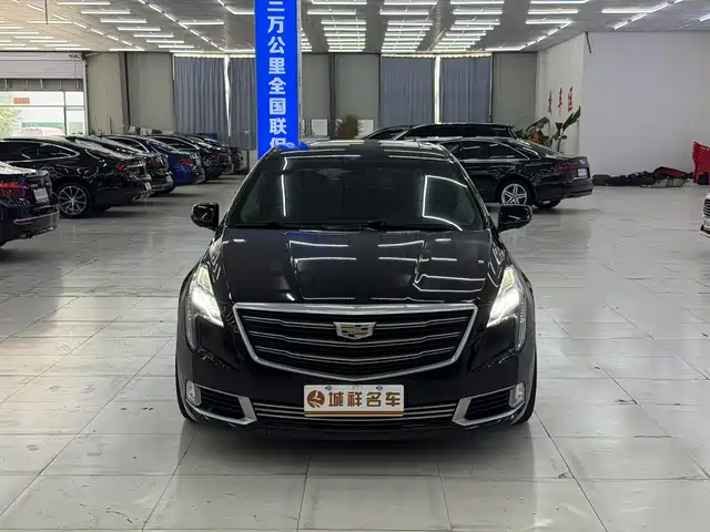 cadillac xts