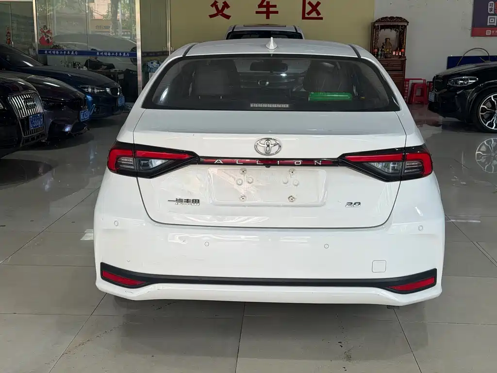Toyota Allion — миниатюра 8