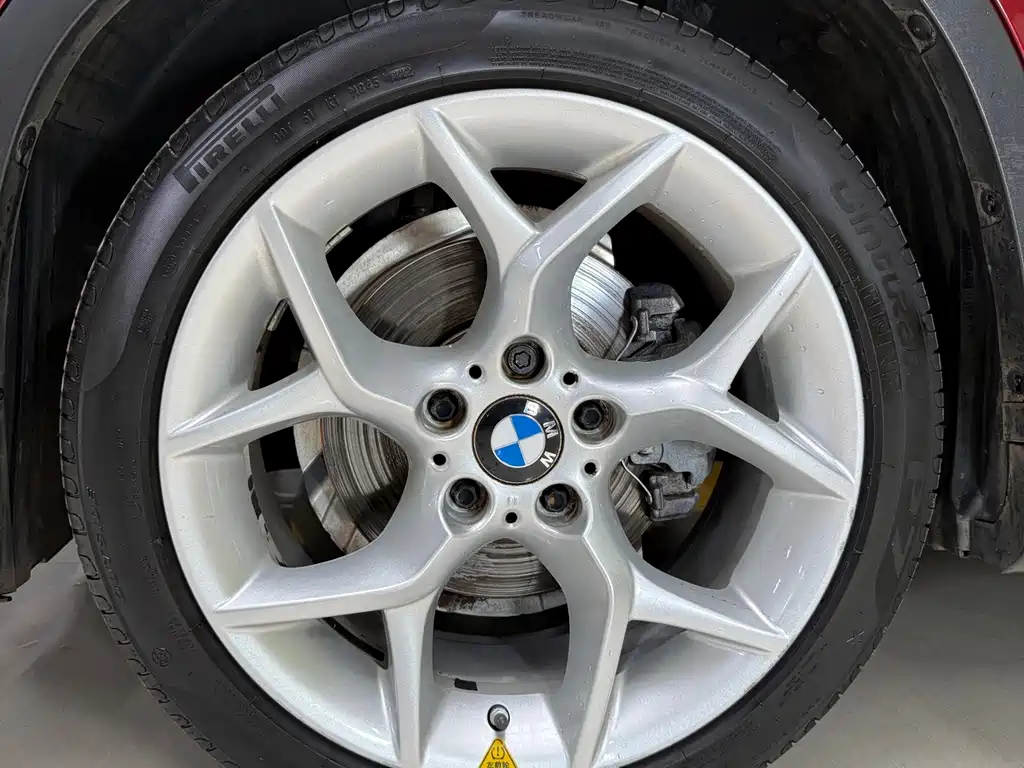 BMW X1 — миниатюра 8