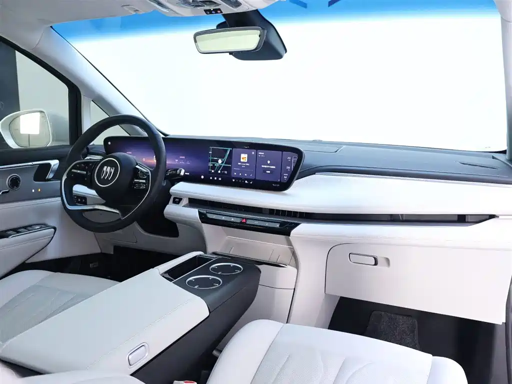 BUICK GL8 NEW ENERGY