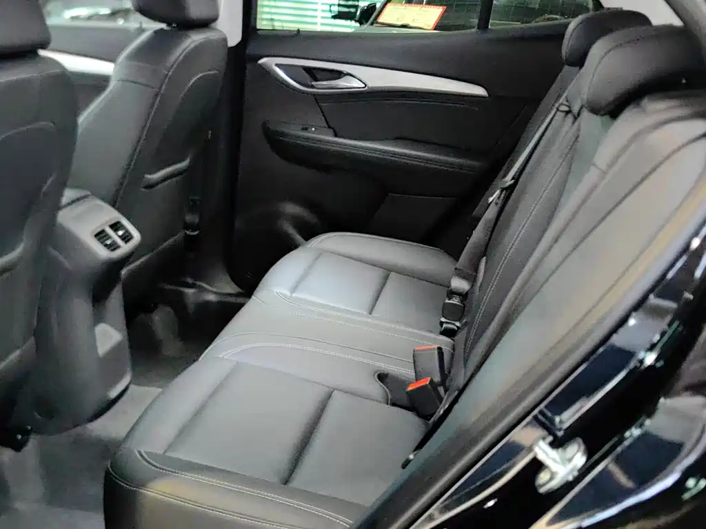 Buick Envision S — фотографии объявления, Фото 10