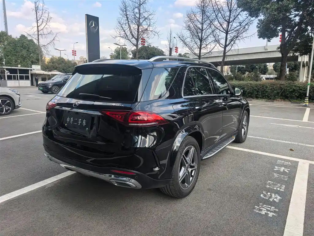 MERCEDES-BENZ GLE