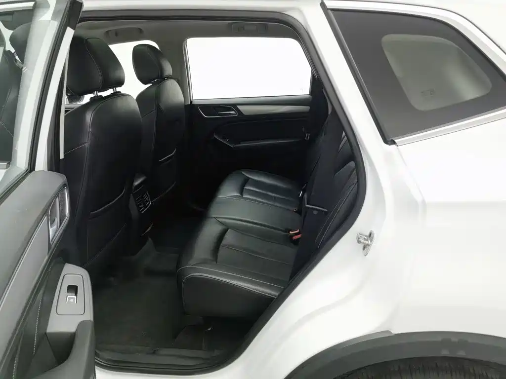 Roewe RX5 — миниатюра 15