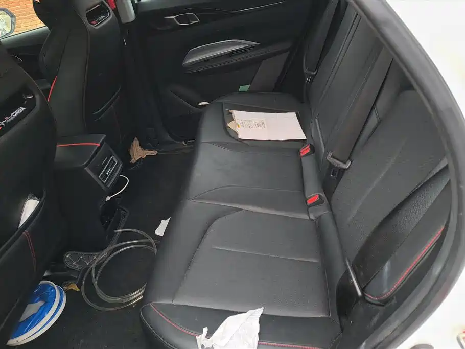 CHANGAN CHANGAN AUCHAN Z6