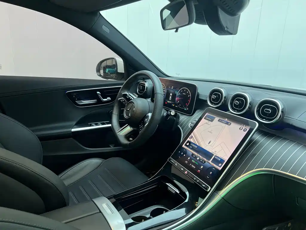 Mercedes-Benz C-Class — миниатюра 9