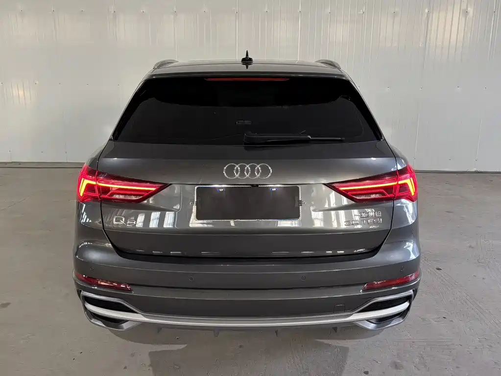 Audi Q3 — миниатюра 5