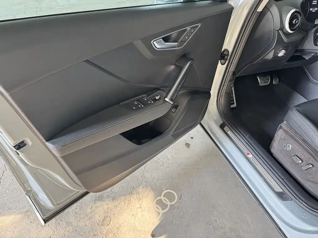 Audi Q2L — миниатюра 12