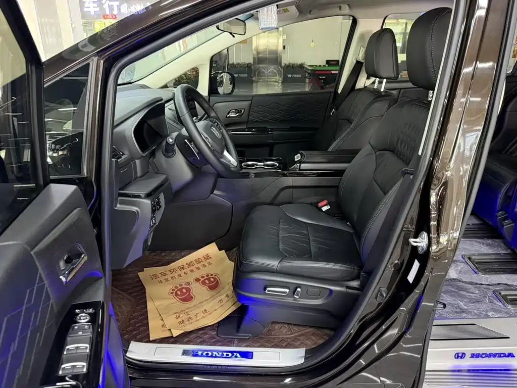 Honda Elysion — миниатюра 9
