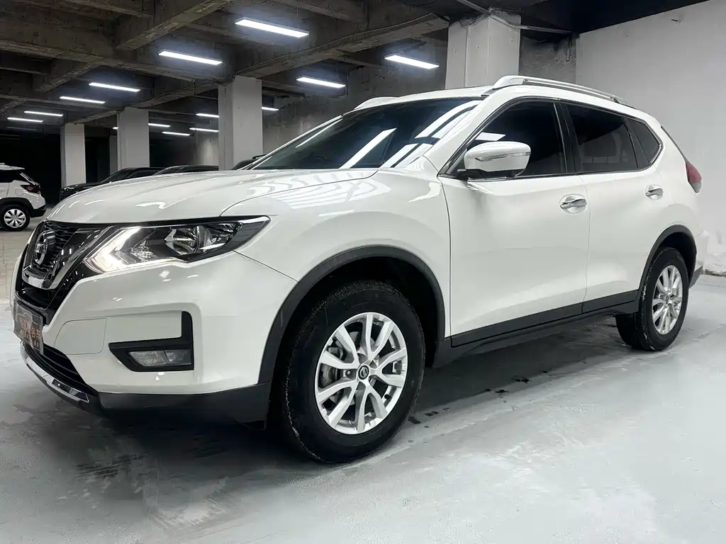 NISSAN QIJUN