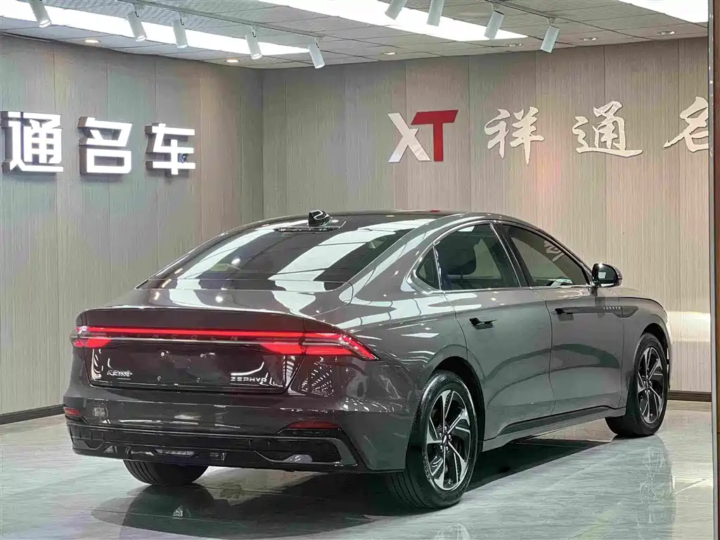 Lincoln Z — миниатюра 15