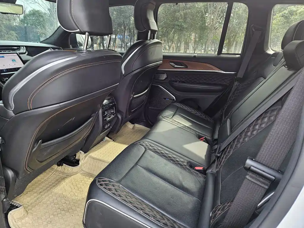 JEEP GRAND CHEROKEE 4XE