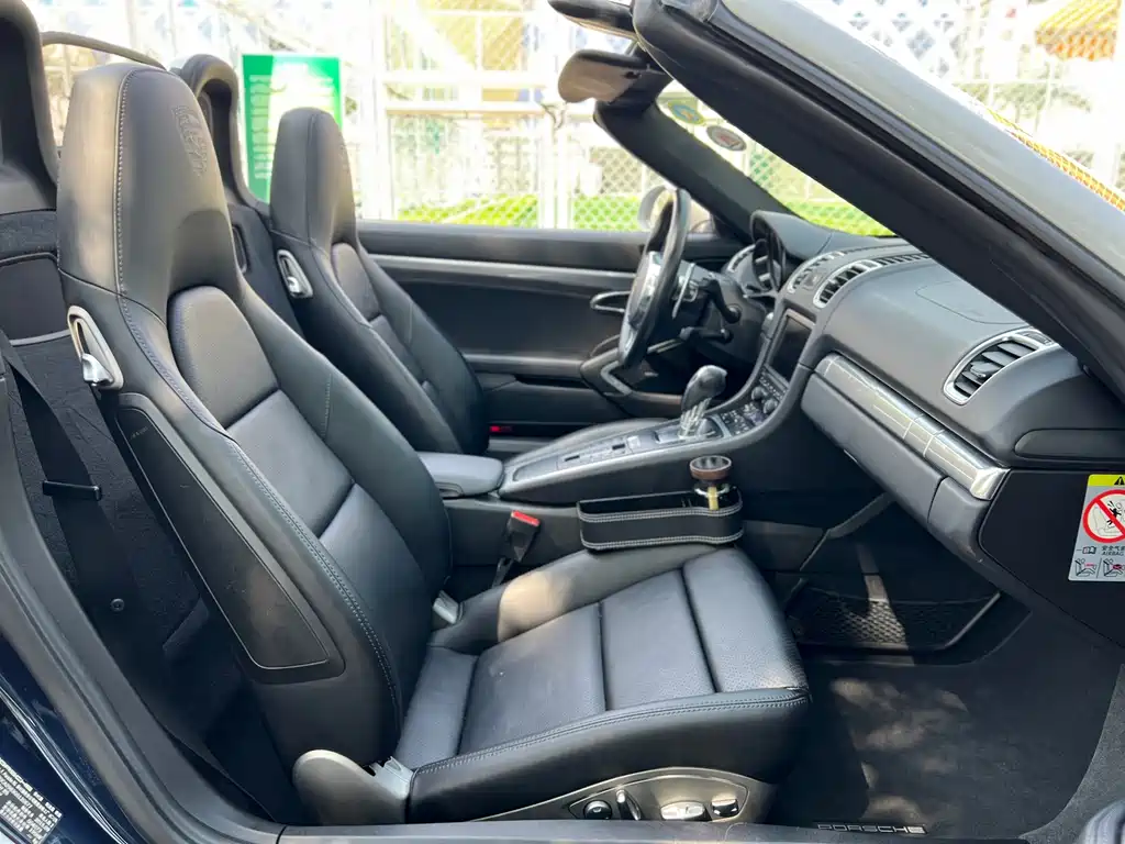Porsche Boxster — миниатюра 12