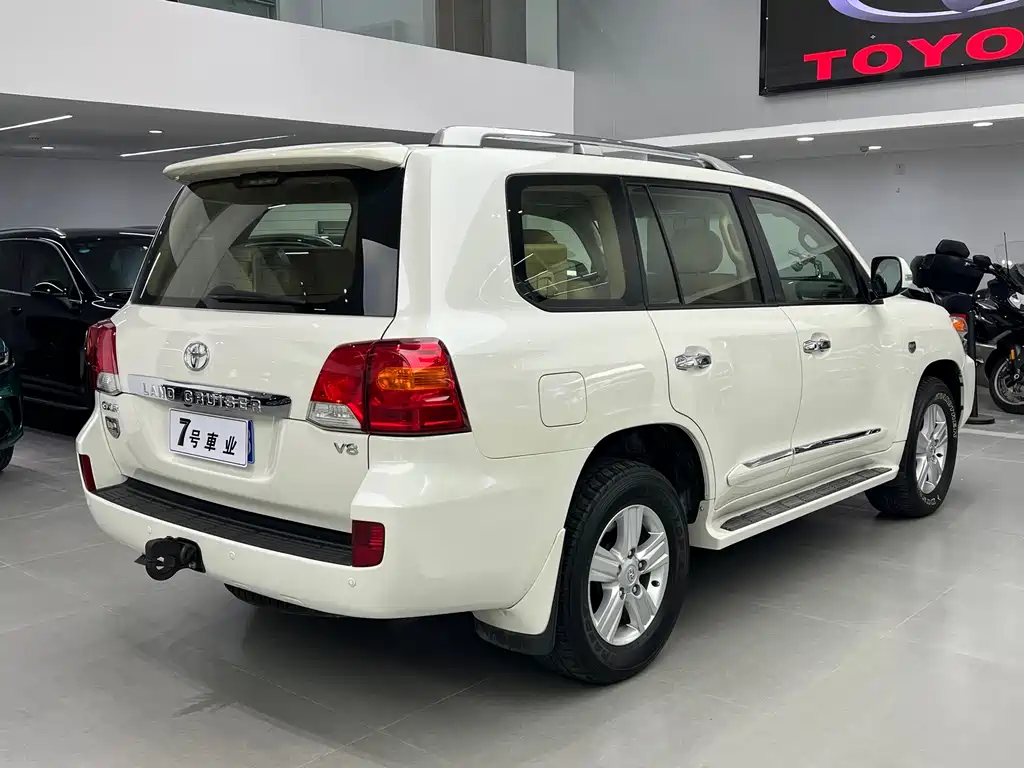 Toyota Land Cruiser 2015 4.6L V8