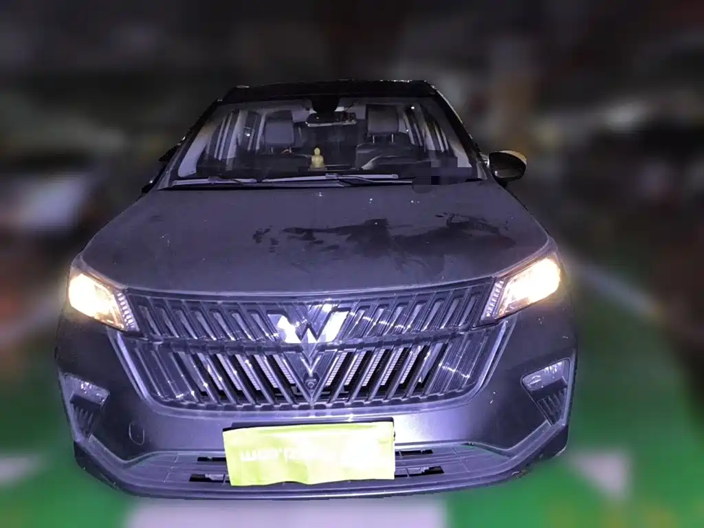 Wuling Jiachen — миниатюра 2
