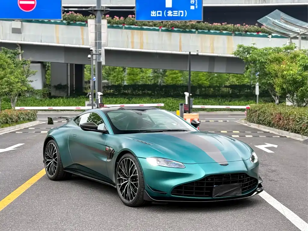 Aston Martin V8 Vantage 2022 4.0T V8 F1 Edition Coupe