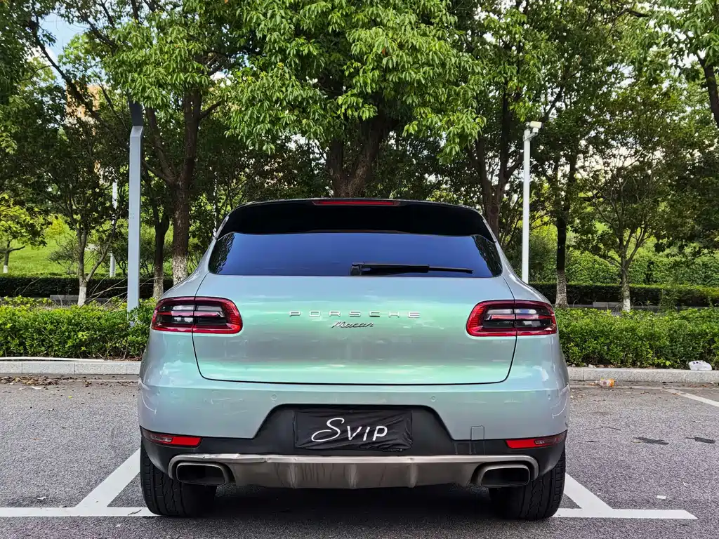 Porsche Macan — миниатюра 13