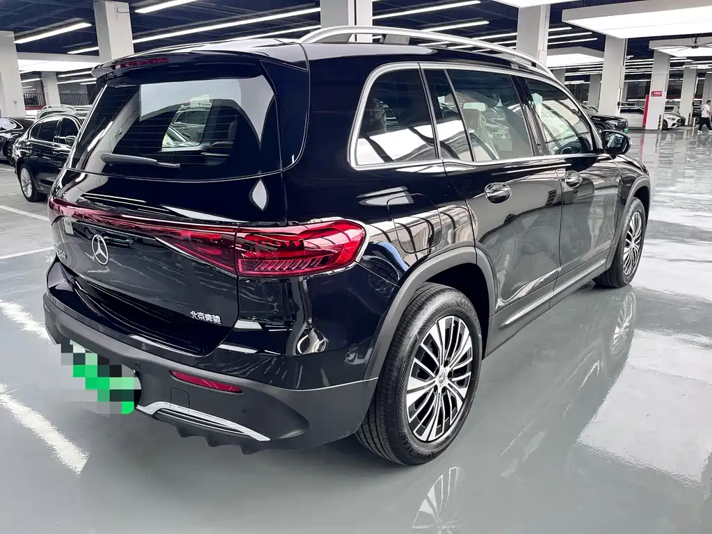 Mercedes-Benz EQB — миниатюра 16