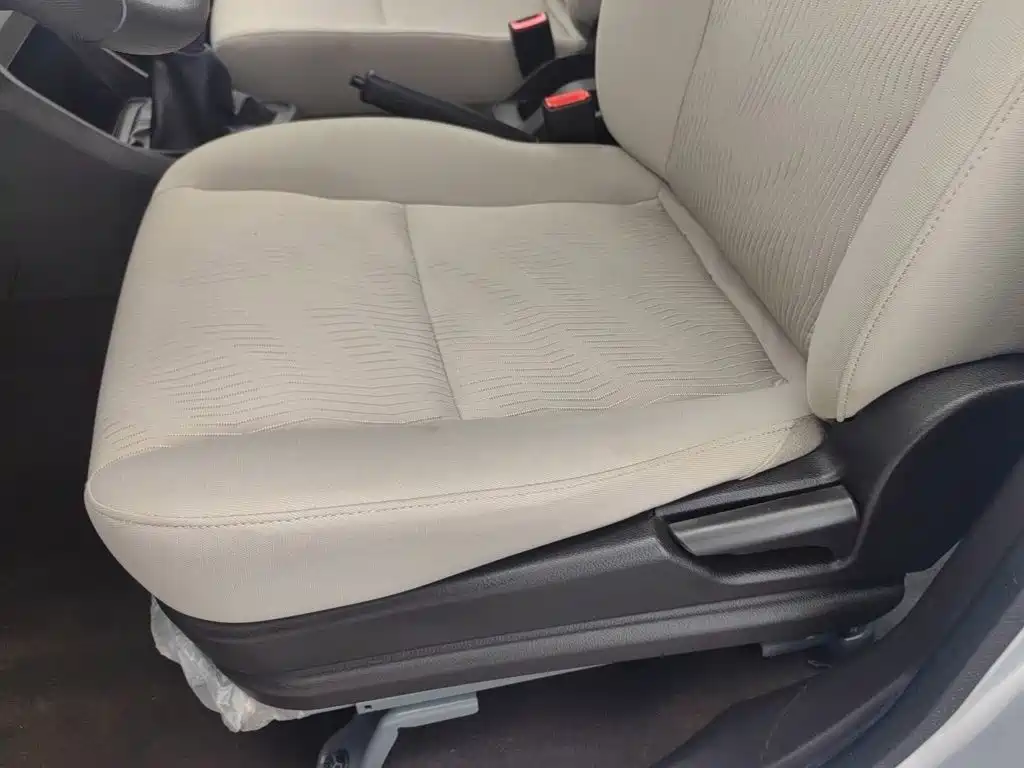 Wuling Hongguang V — миниатюра 20