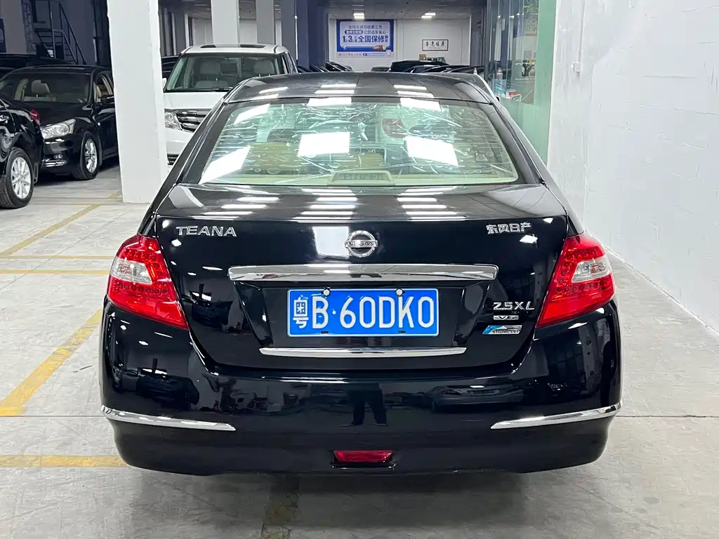 Nissan Teana — миниатюра 5