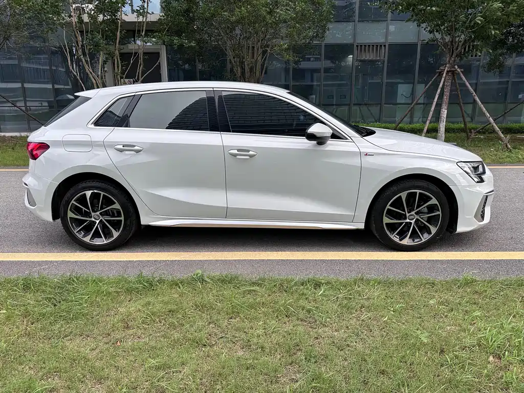 Audi A3 — миниатюра 4