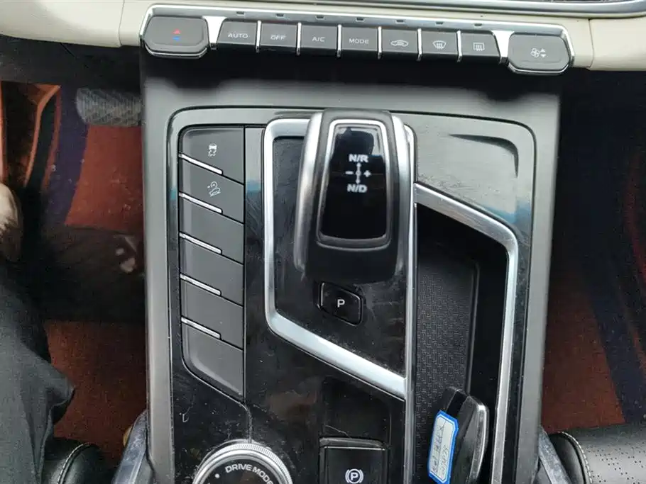 GEELY AUTOMOBILE BOYUE