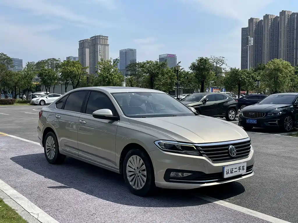 Volkswagen Lavida — миниатюра 3