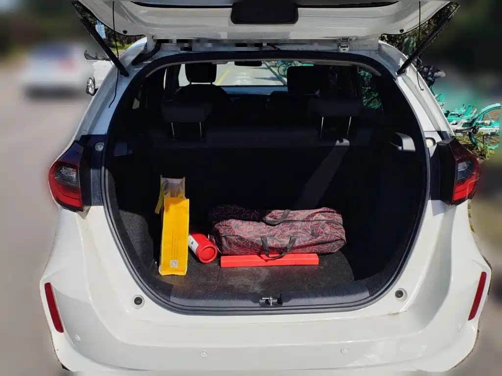 Honda Fit — миниатюра 15