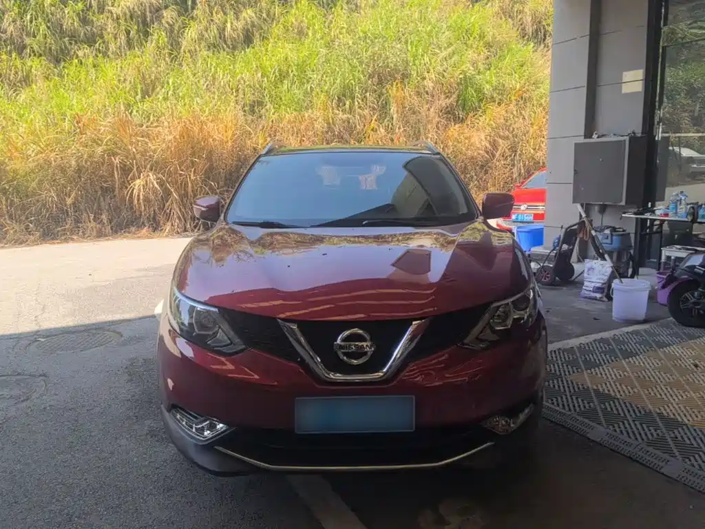 Nissan Qashqai — миниатюра 3