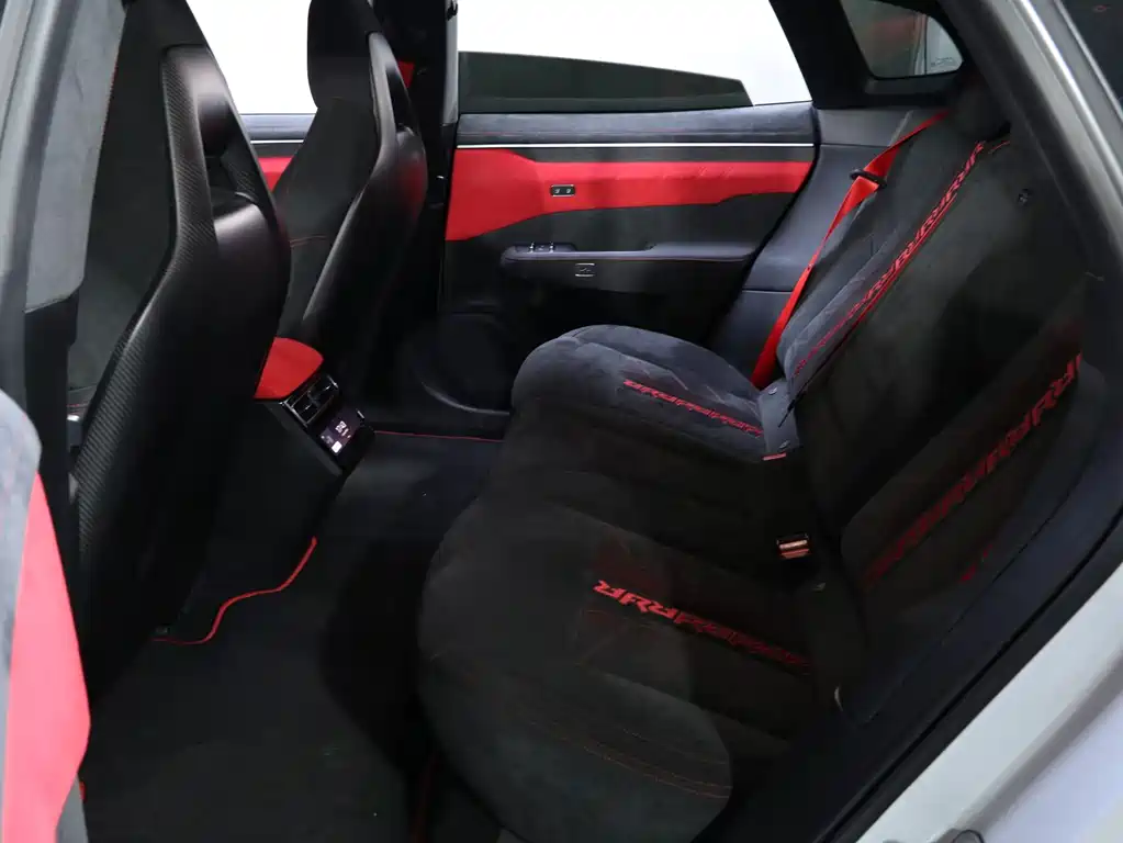 ZEEKR EXTREME KRYPTON 001 FR