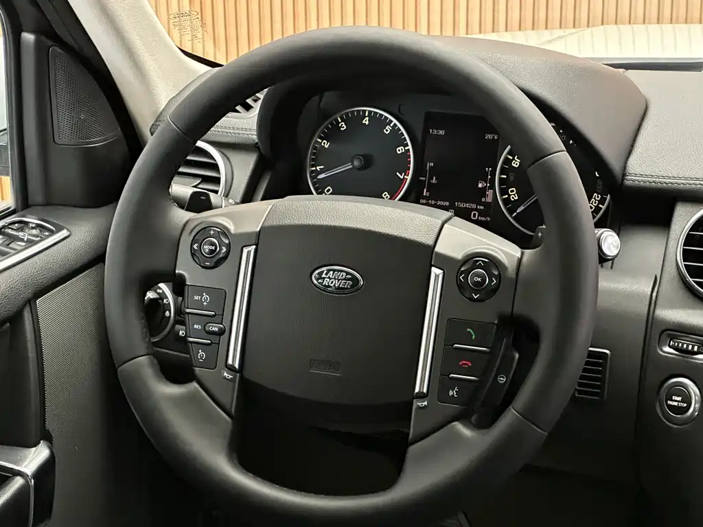 Land Rover Discovery — миниатюра 12