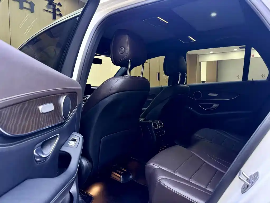 Mercedes-Benz GLC — миниатюра 7