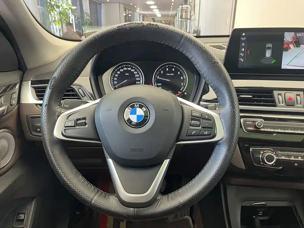 BMW X1 — миниатюра 12