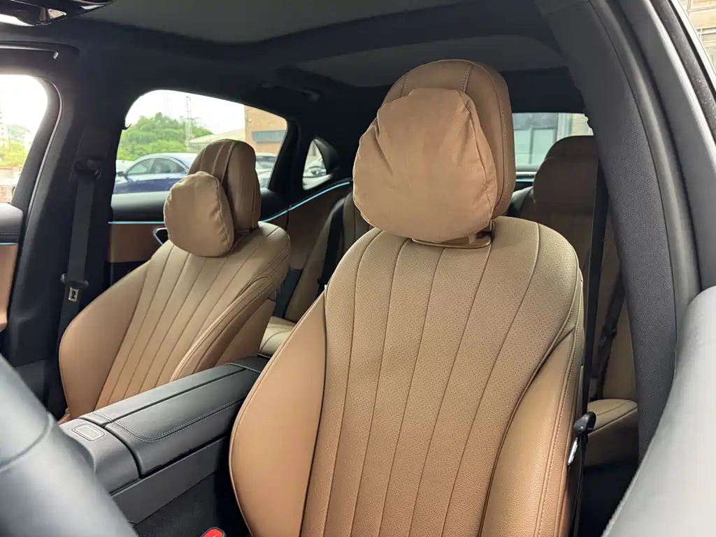 Mercedes-Benz E-Class New Energy — миниатюра 18