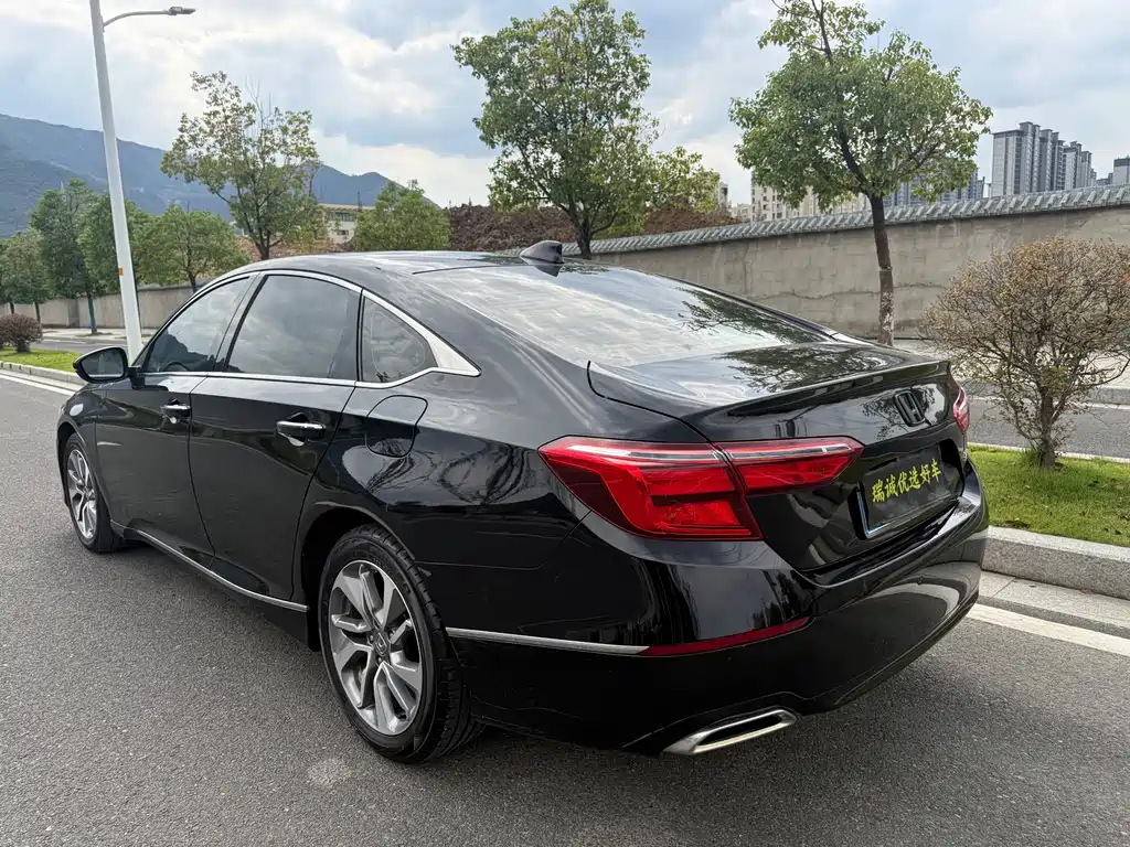 Honda Inspire — миниатюра 19