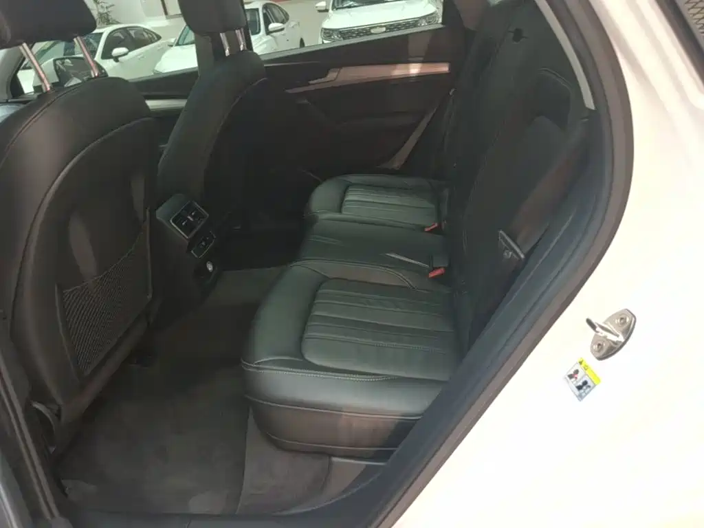 Audi Q5L — миниатюра 17