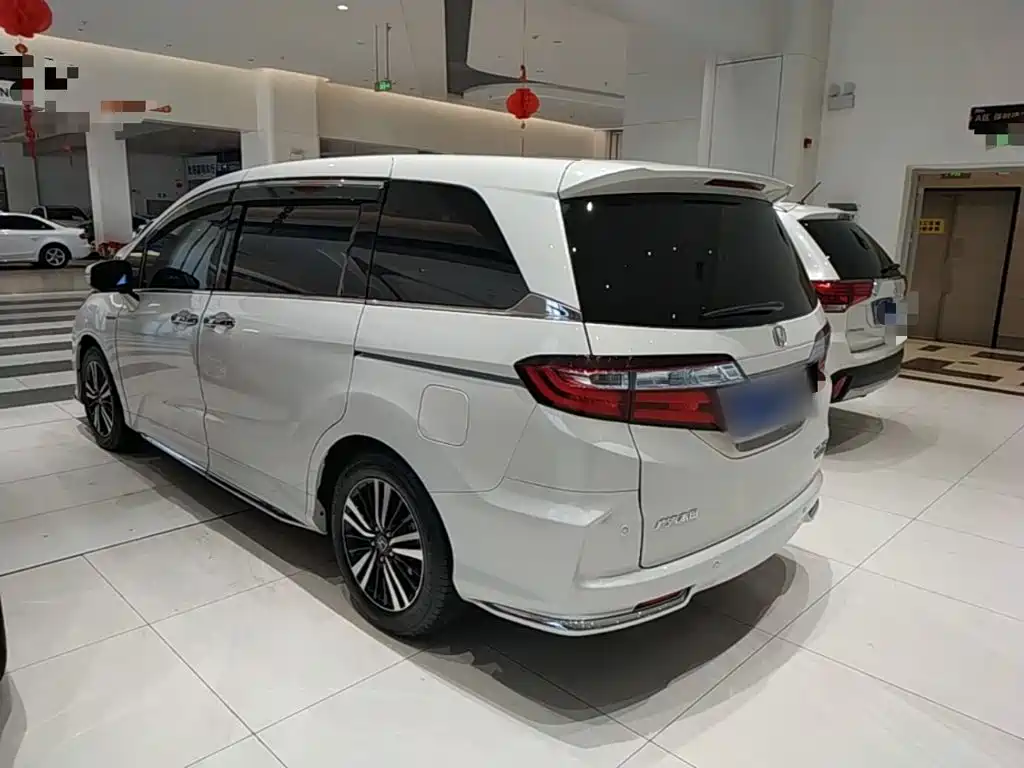 Honda Odyssey — миниатюра 5