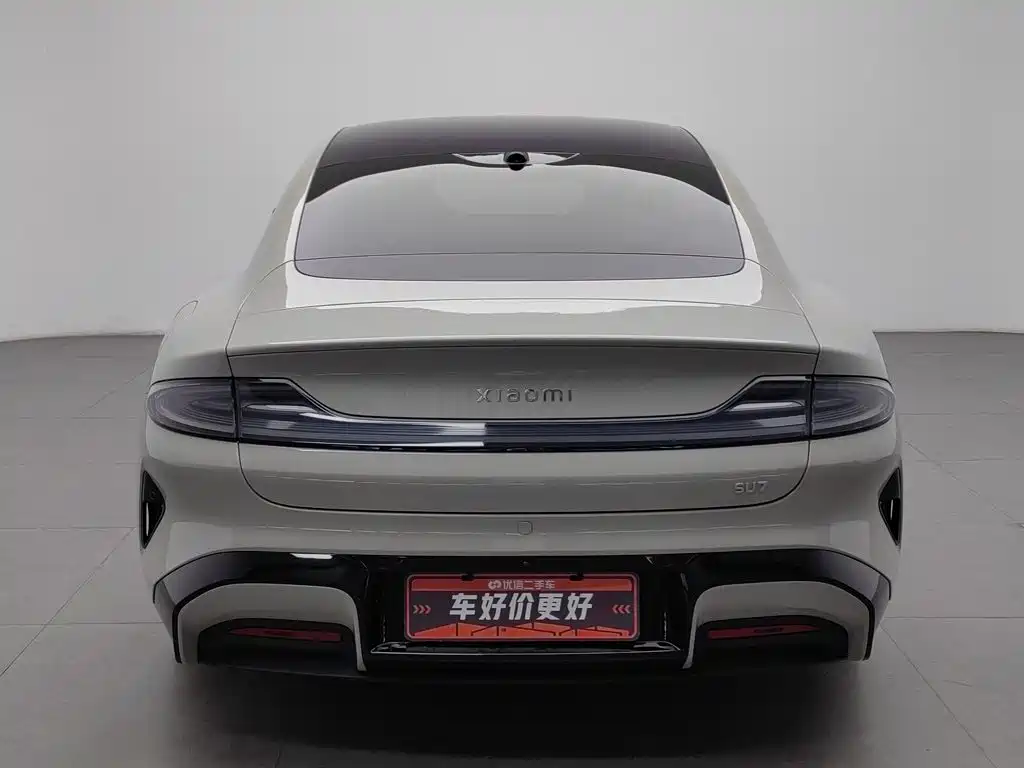Xiaomi SU7 — миниатюра 4