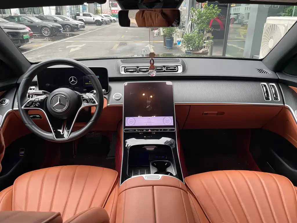 MERCEDES-BENZ S CLASS