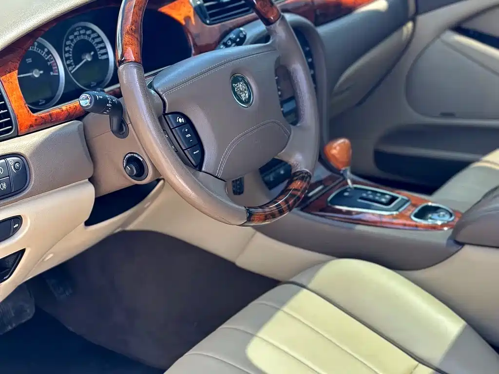 Jaguar S-TYPE — миниатюра 14